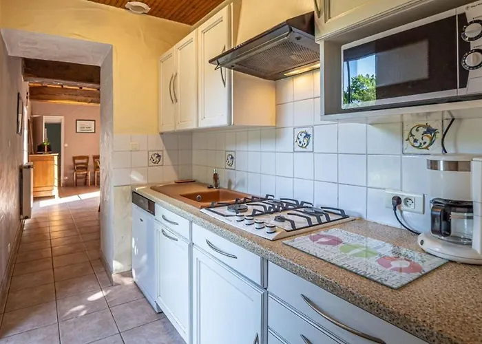 Maison De Ferme Renovee Avec Cheminee, Terrasse Et Jardin Clos - A 800m Du Bourg De - Fr-1-426-149 Vakantiehuis